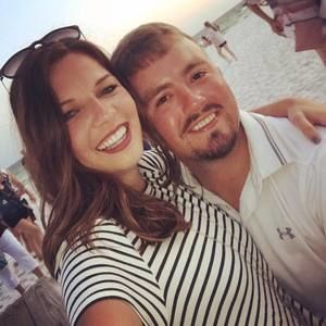 Meet your Posher, Sidney